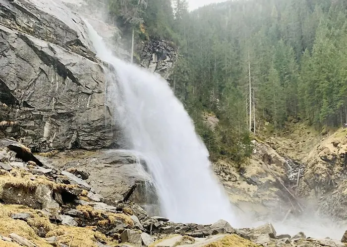 With 1 Bedroom 公寓